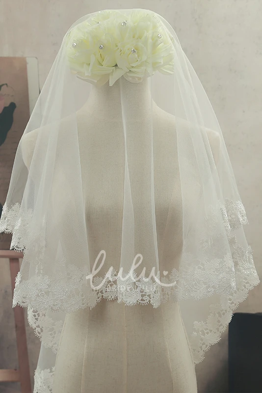 Lace Edge Fingertip Wedding Veil Simple & Classic