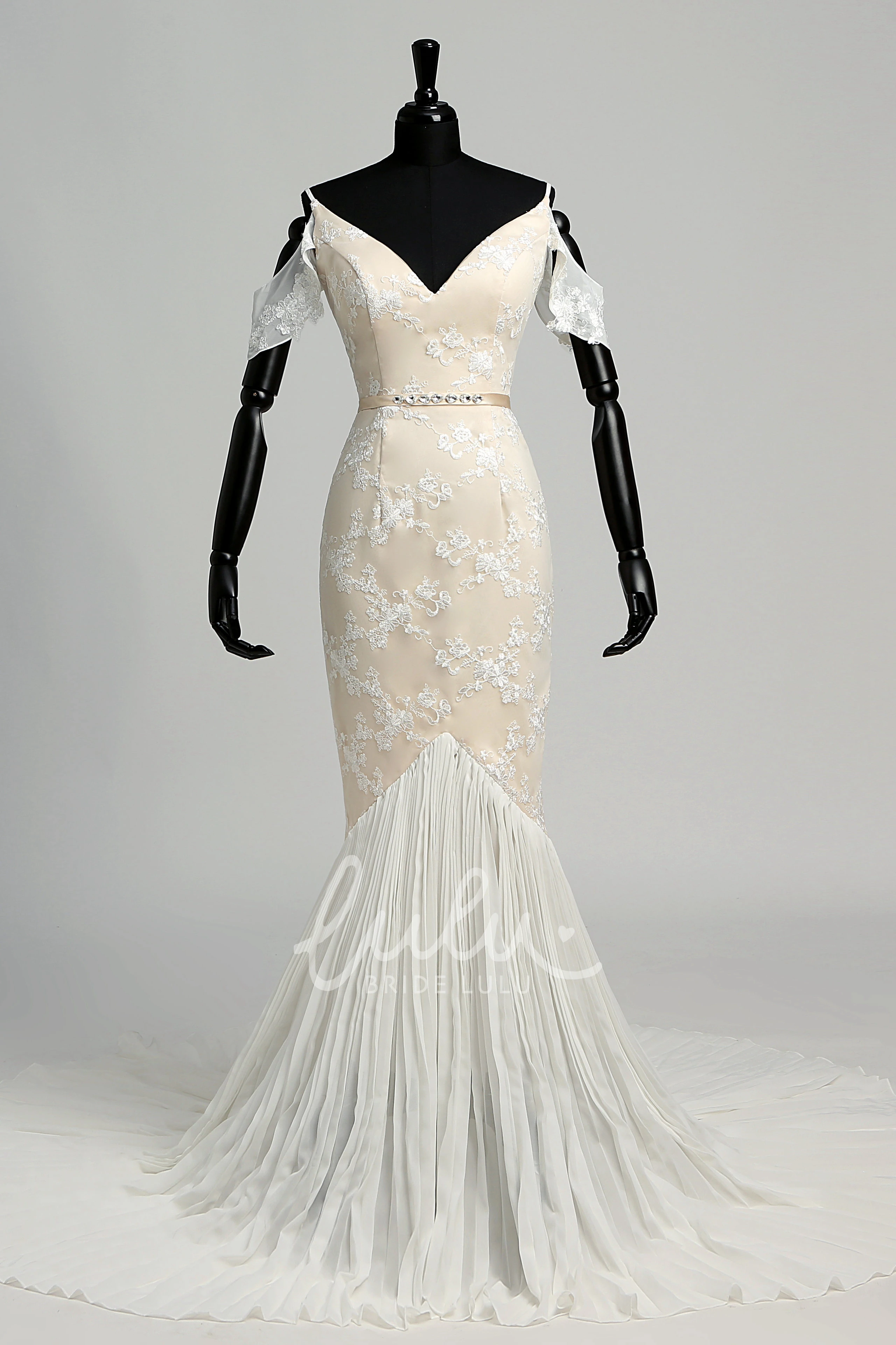 Elegant Lace Wedding Dress with Bandage Pleats and Ruffles Mermaid Style