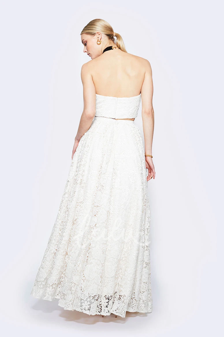 Lace Strapless Maxi Wedding Dress with Sleeveless Design