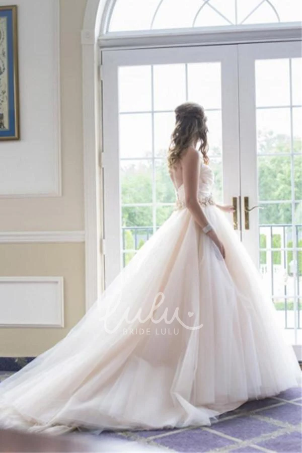 Tulle Sweetheart Ball Gown Wedding Dress