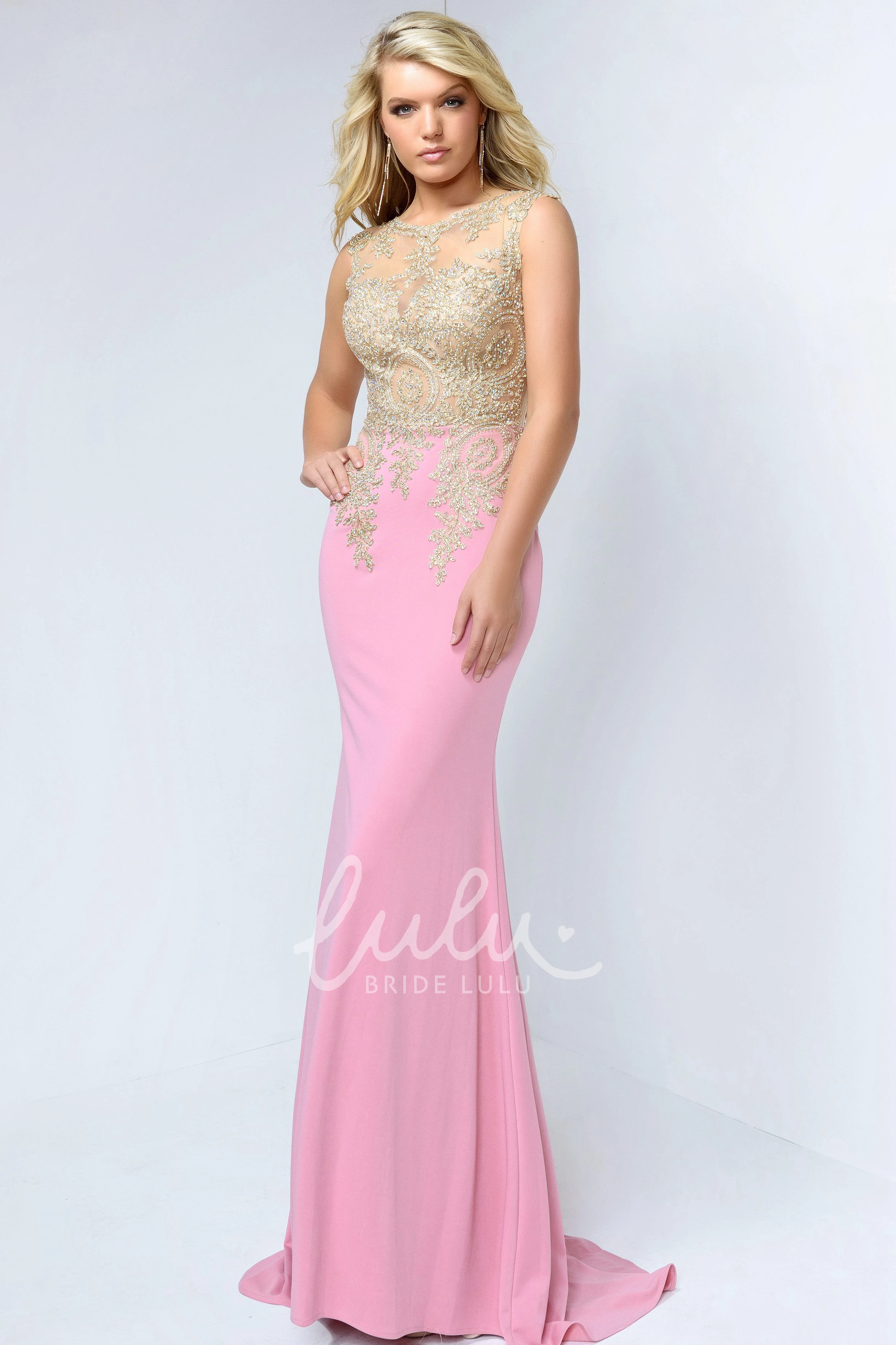 Long Sleeveless Formal Dress with Scoop-Neck and Jersey Illusion Beading
