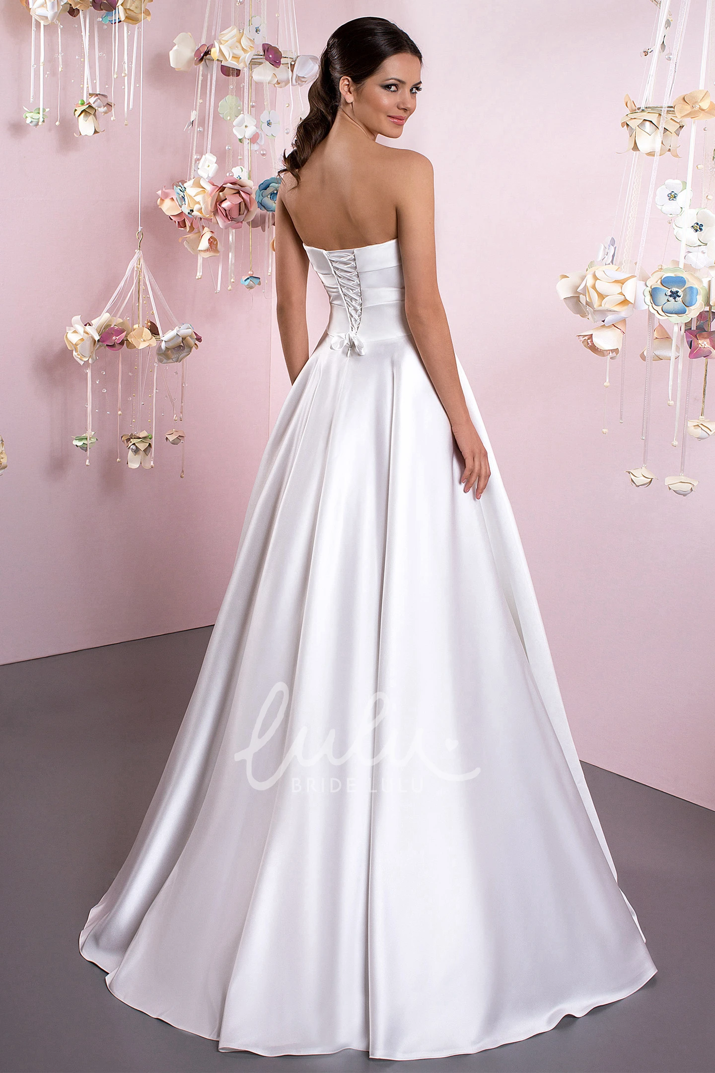 Sweetheart Satin Ball Gown Wedding Dress with Ruching and Lace-Up Elegant Bridal Gown