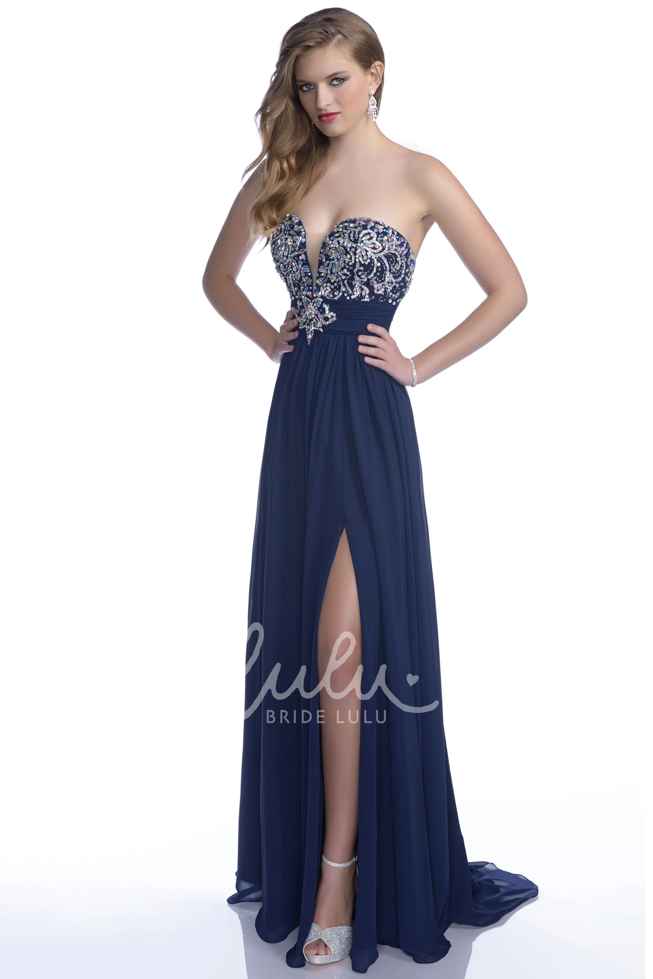 Sophisticated Sweetheart A-Line Prom Dress with Rhinestone Bodice and Side Slit Elegant Formal Dress