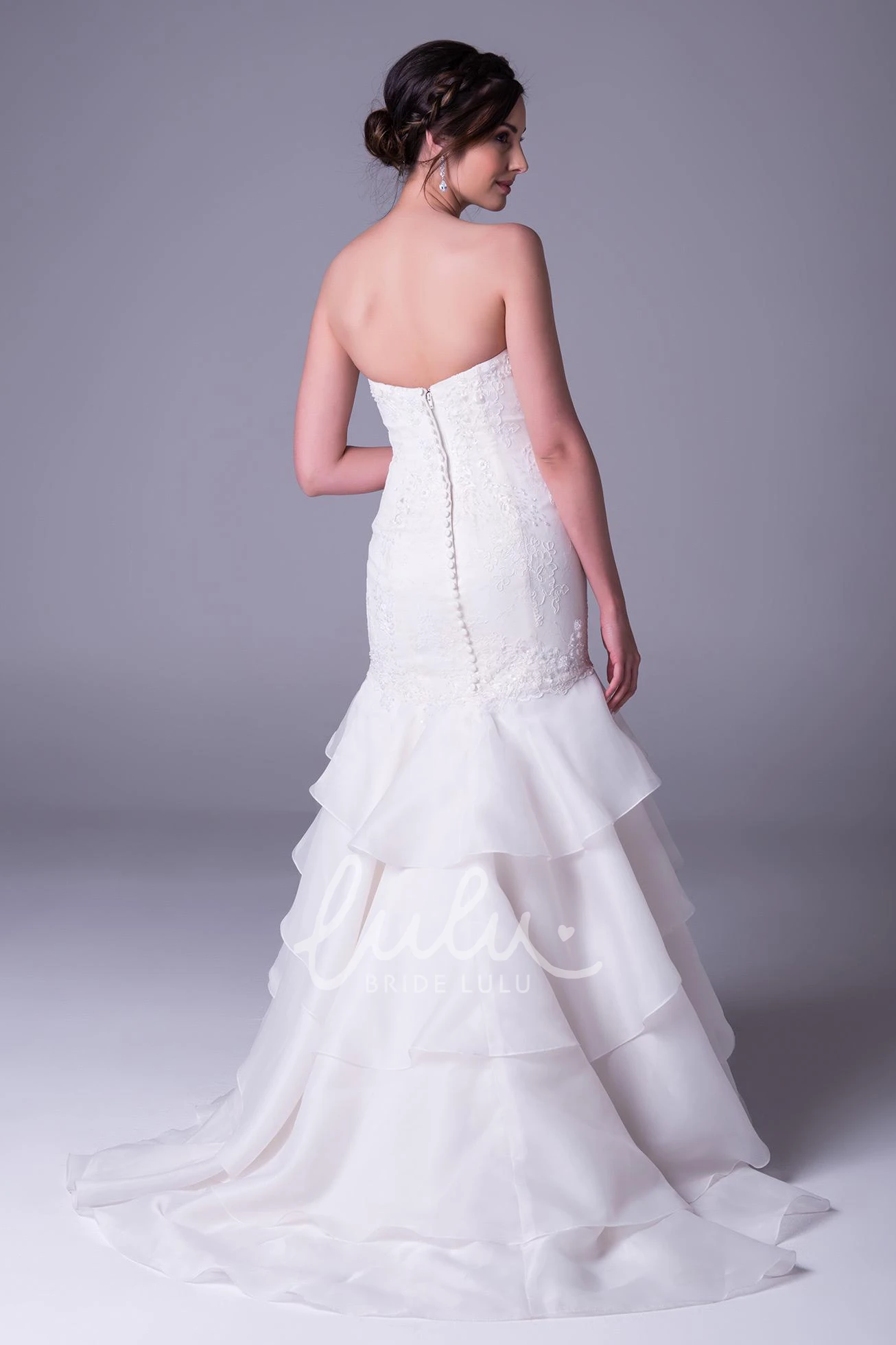 Organza V-Back Trumpet Wedding Dress with Appliques and Tiers