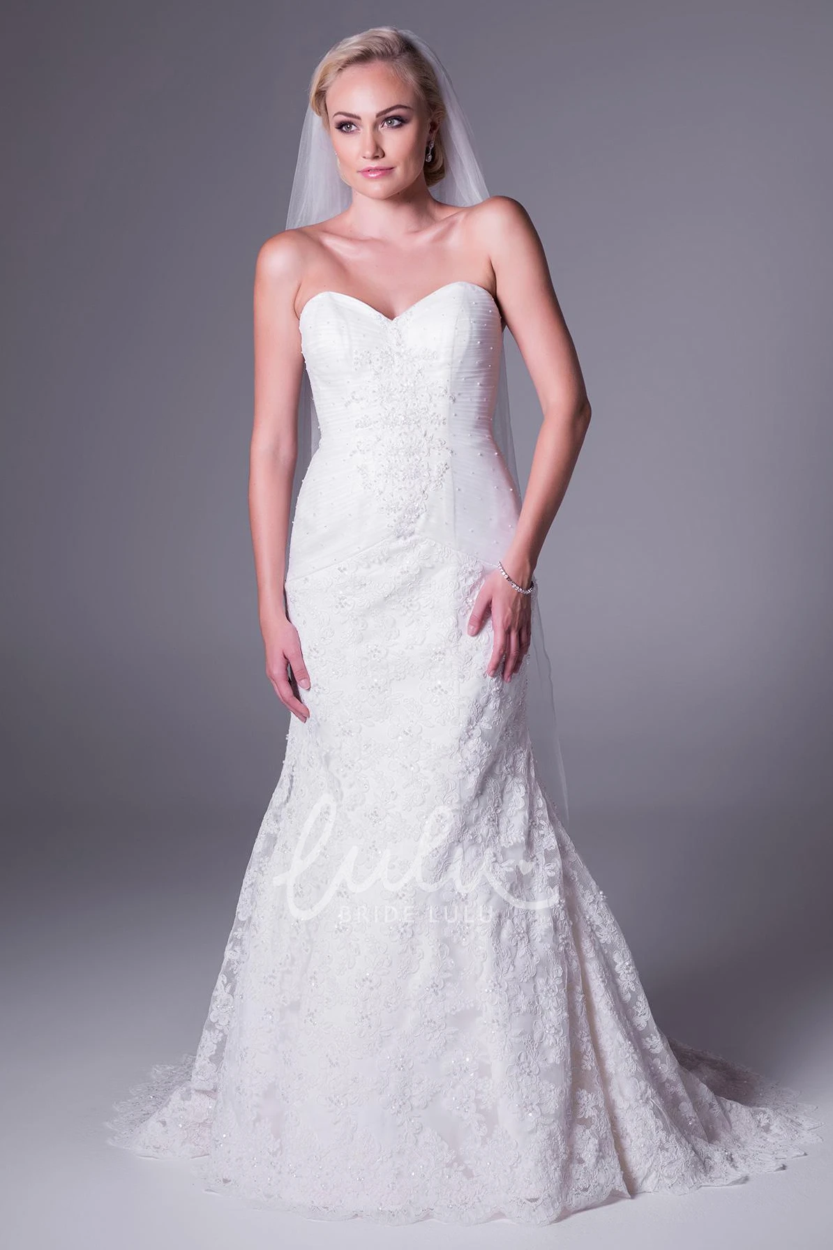 Sweetheart Mermaid Lace Wedding Dress