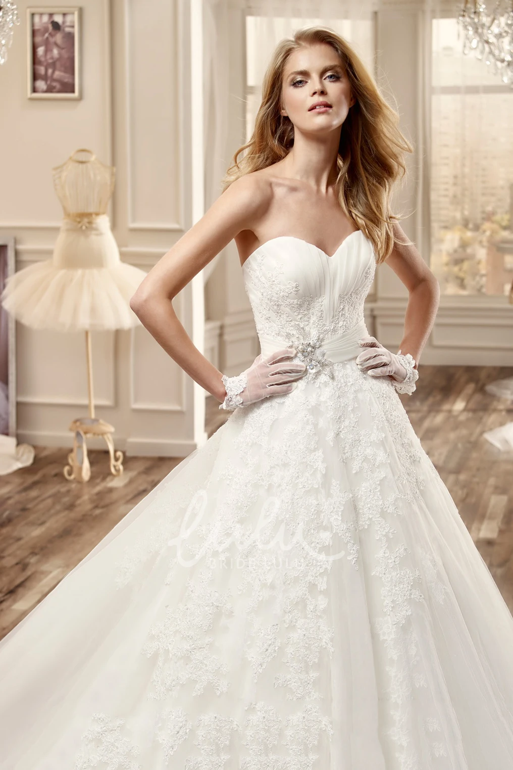 Side Floral Waist Sweetheart Ruching Long Wedding Dress