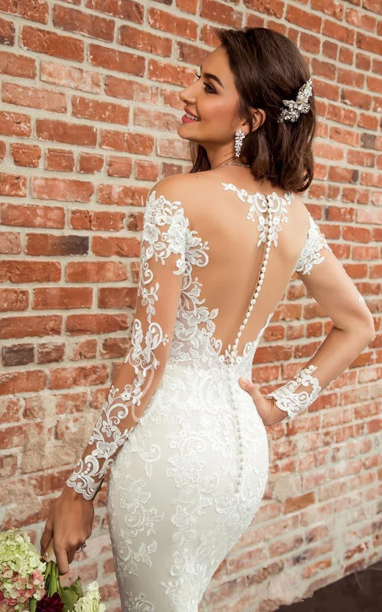 Buttoned Court Train Mermaid Wedding Dress with Lace Bateau Neck and 3/4 Sleeves