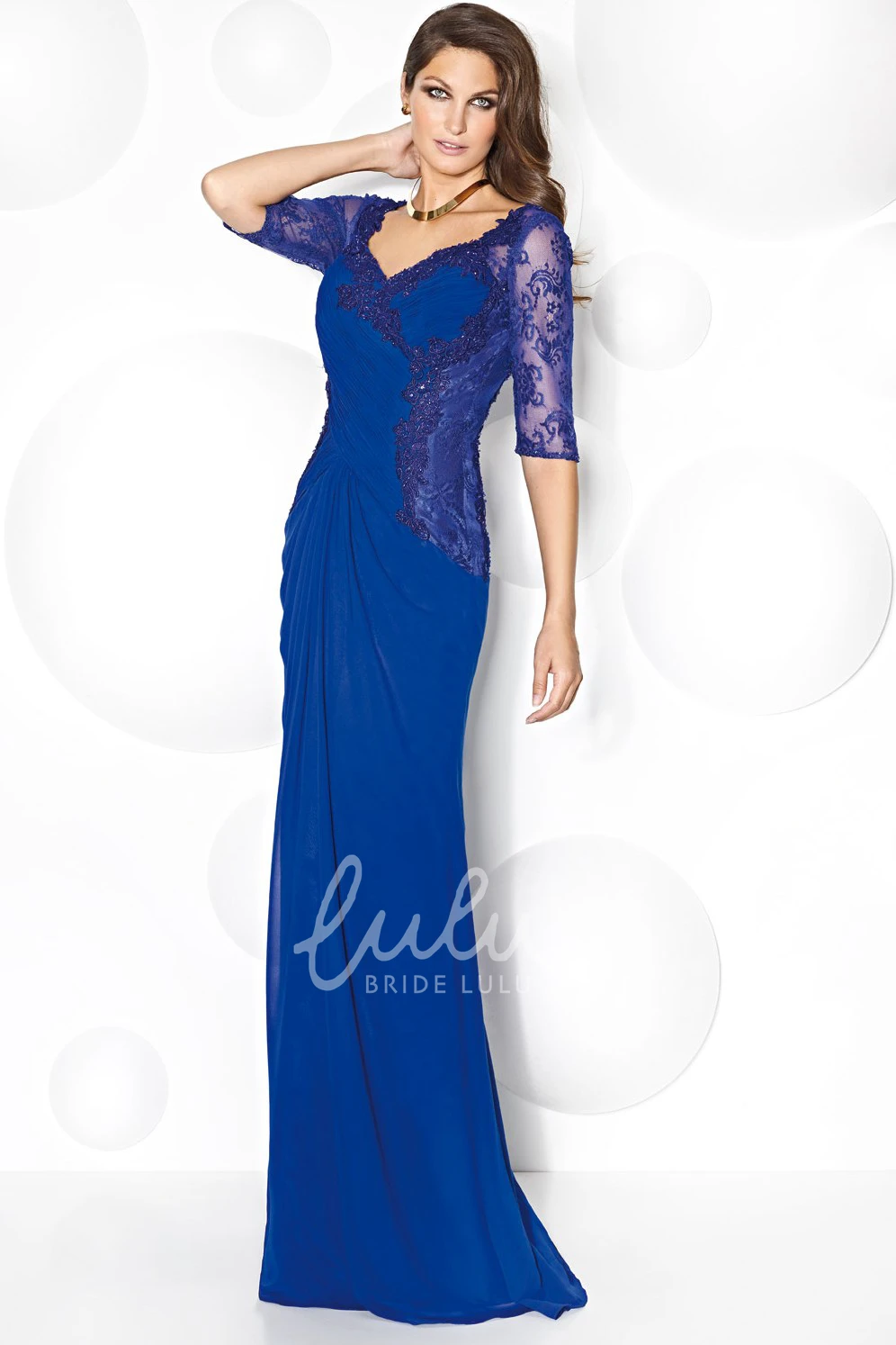 Sheath Mother Of The Bride Dress with V-Neck and Half Sleeves in Appliqued Chiffon