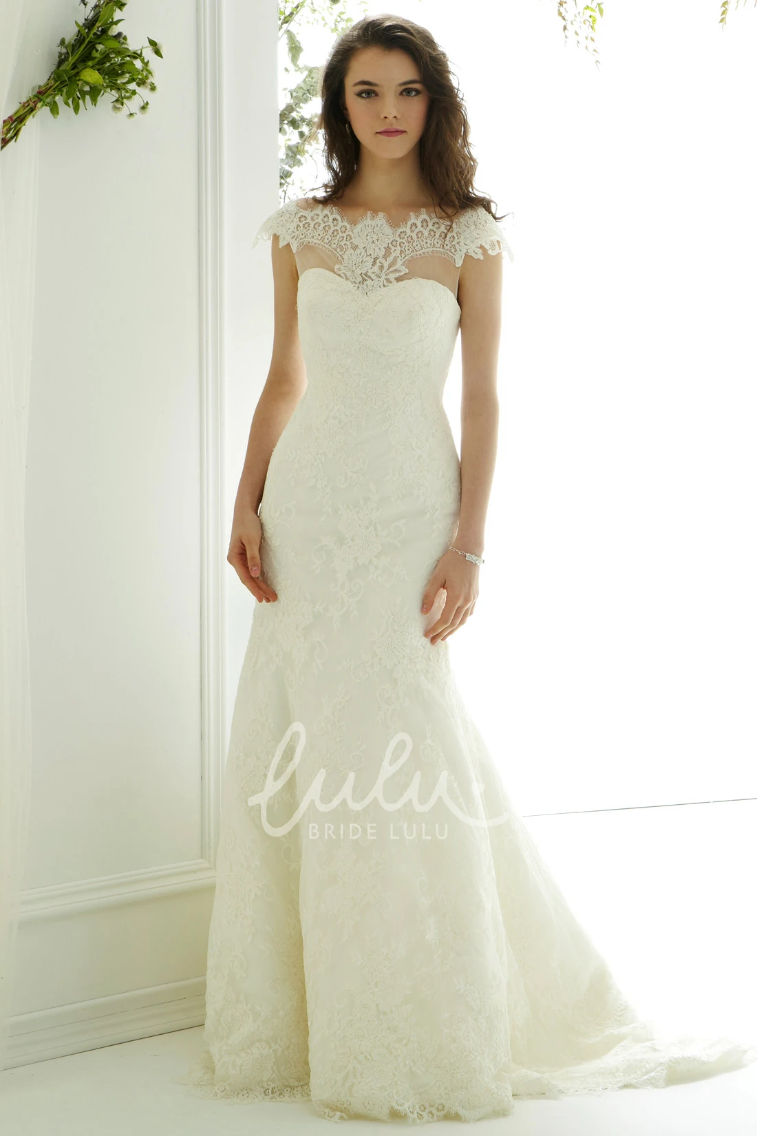 Lace Appliqued Cap Sleeve Wedding Dress with Court Train Elegant Bridal Gown