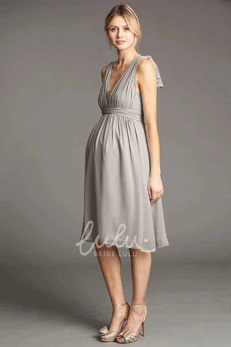 Knee-Length Chiffon Bridesmaid Dress with Straps V-Neck Bowed Empire