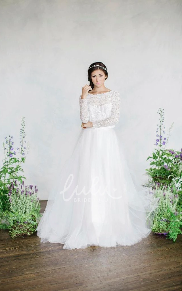 Long Sleeve Buttoned Lace Warm Wedding Dress