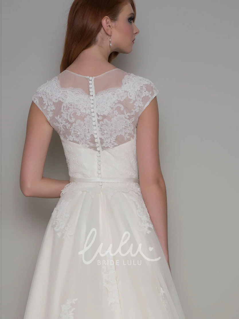Appliqued Cap-Sleeve Tulle Wedding Dress Long Scoop-Neck Bridal Gown