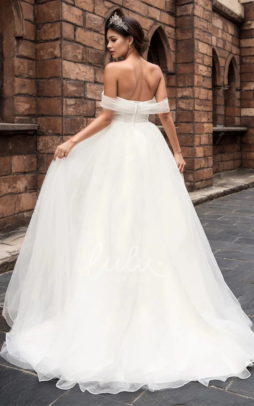 A-Line Princess Modest Ruched Wedding Dress Tulle Open Back Bridal Gown