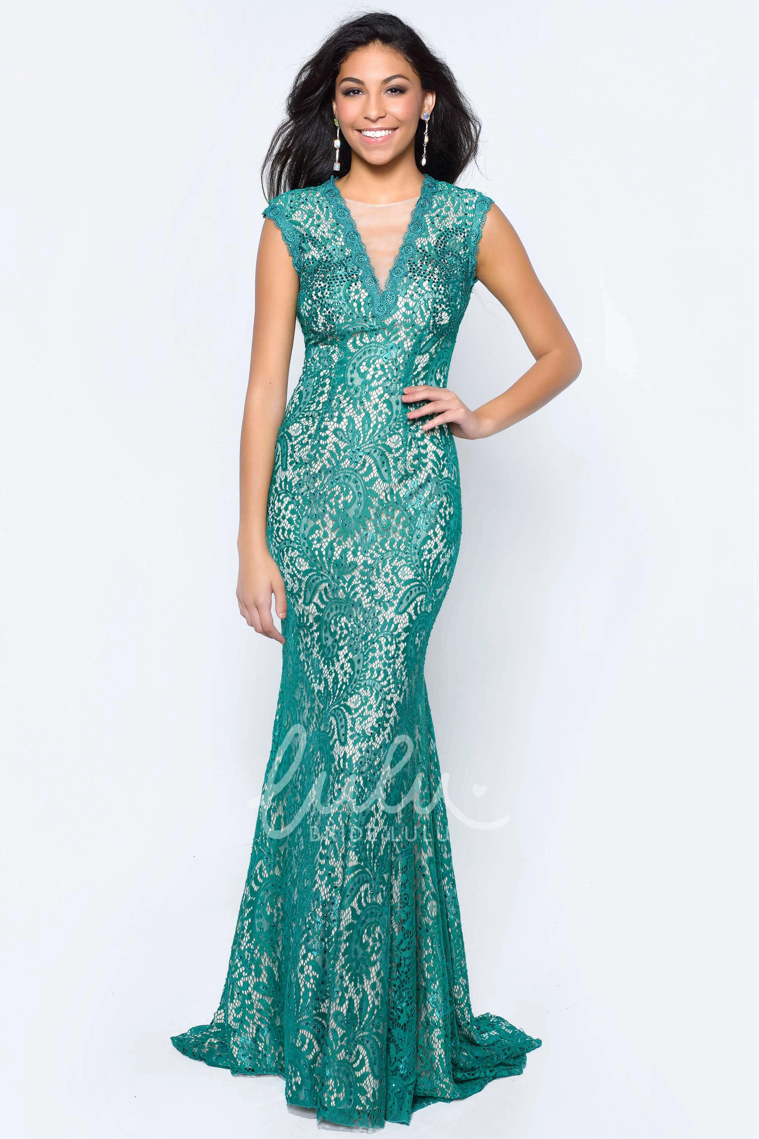Lace V-Neck Sleeveless Sheath Formal Dress with Pleats