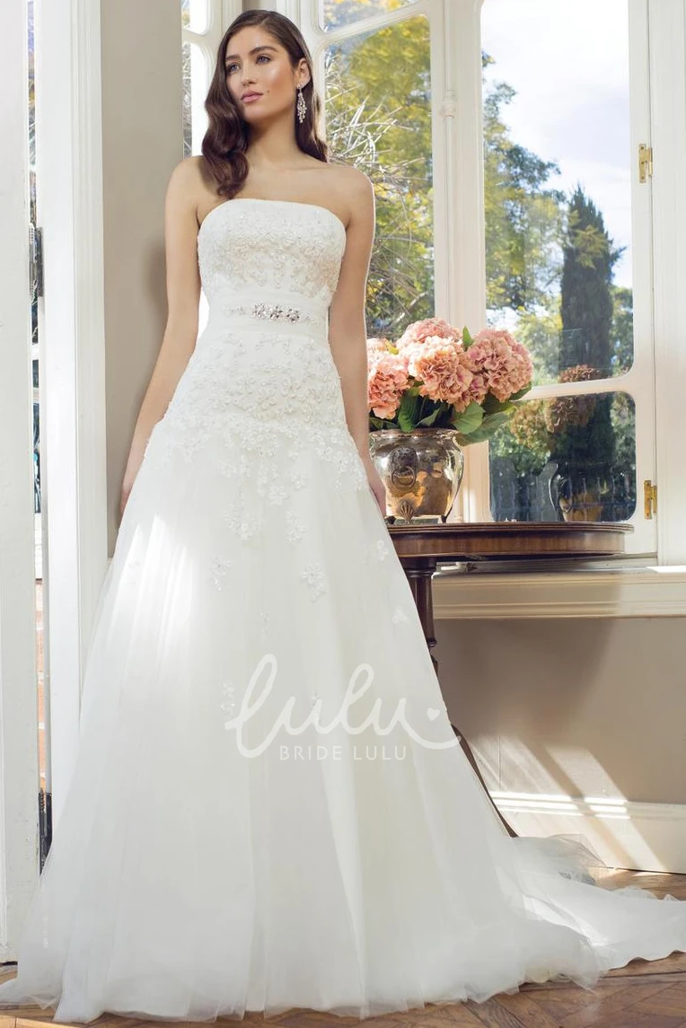 Appliqued Lace&Tulle Spring Wedding Dress with Waist Jewelry A-Line