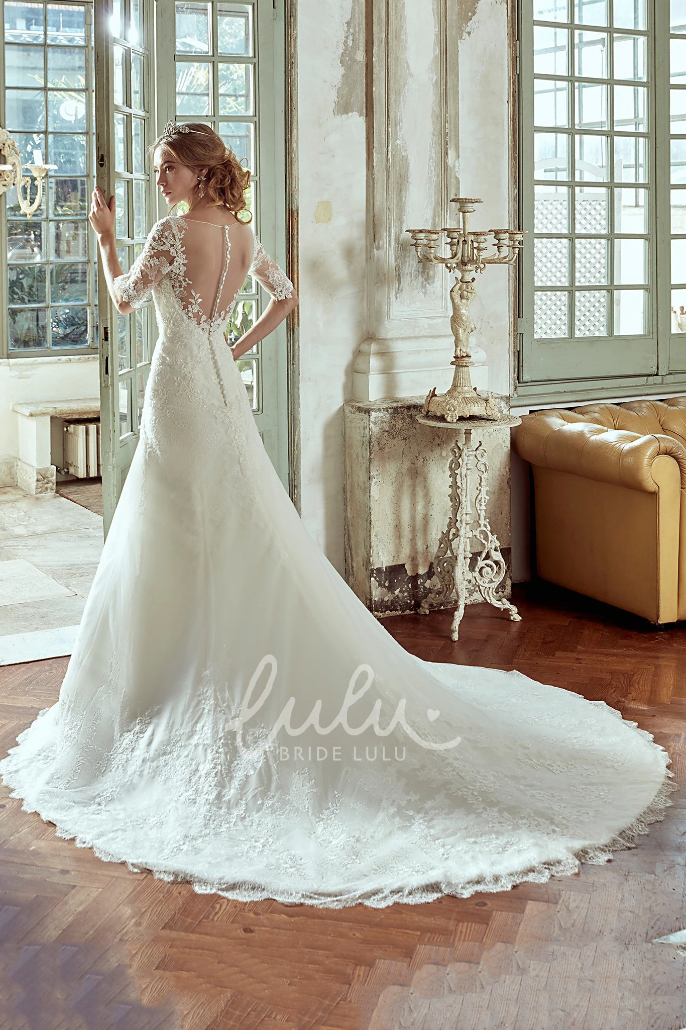 Lace Sweetheart Wedding Dress with Half Sleeves and Illusive Back Elegant Wedding Dress 2025 Women