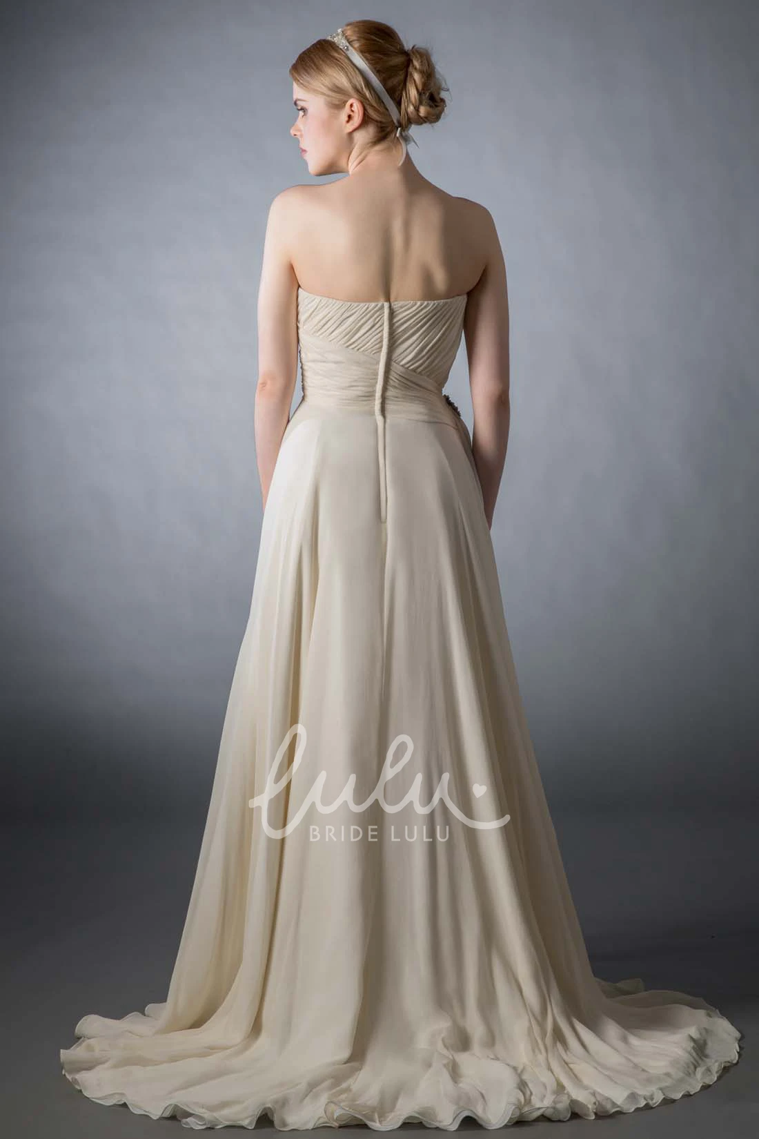 Chiffon Wedding Dress Floor-Length Strapless Ruched Broach Brush Train