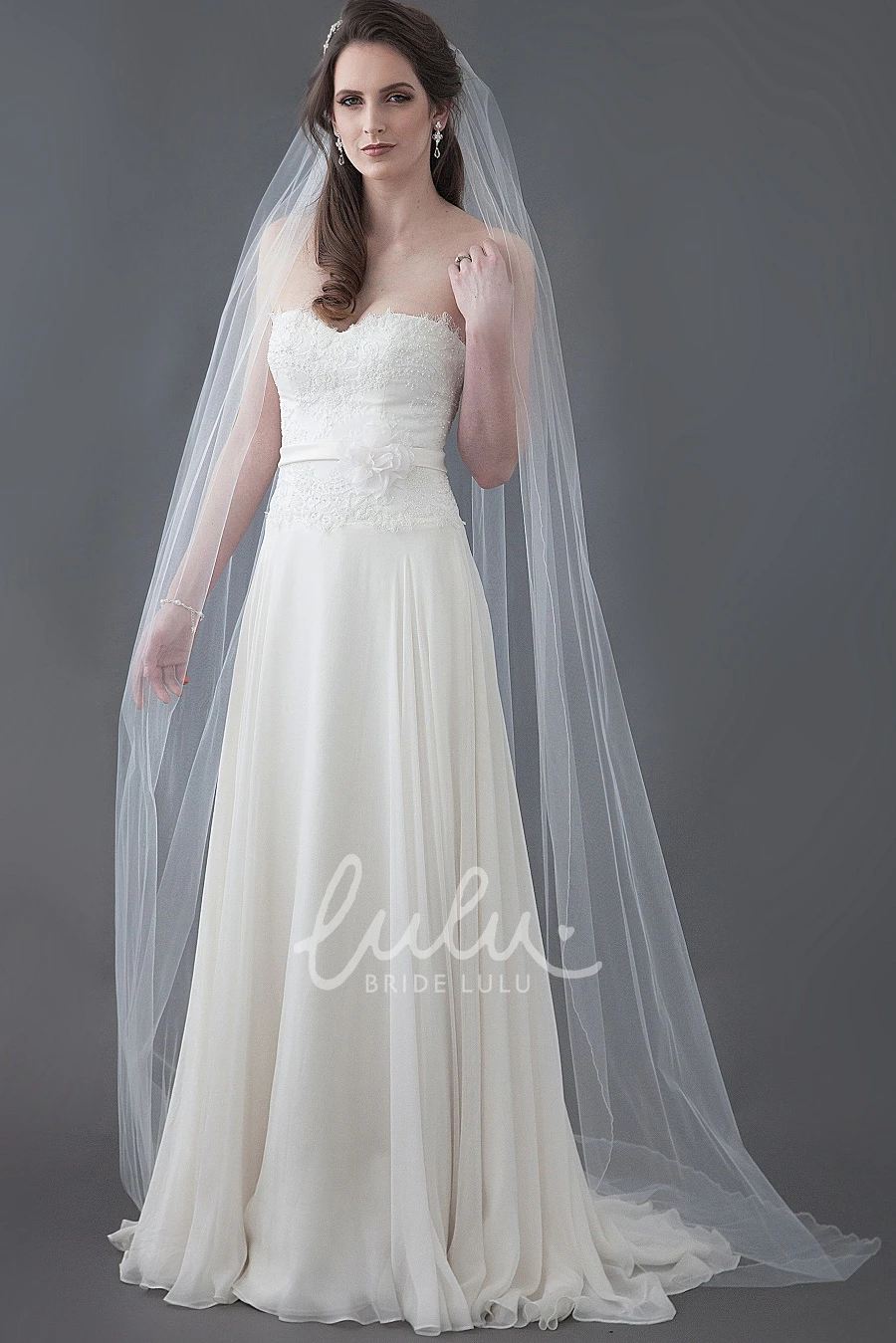 A-Line Sweetheart Lace Wedding Dress with Floral Sleeveless Floor-Length Pleats