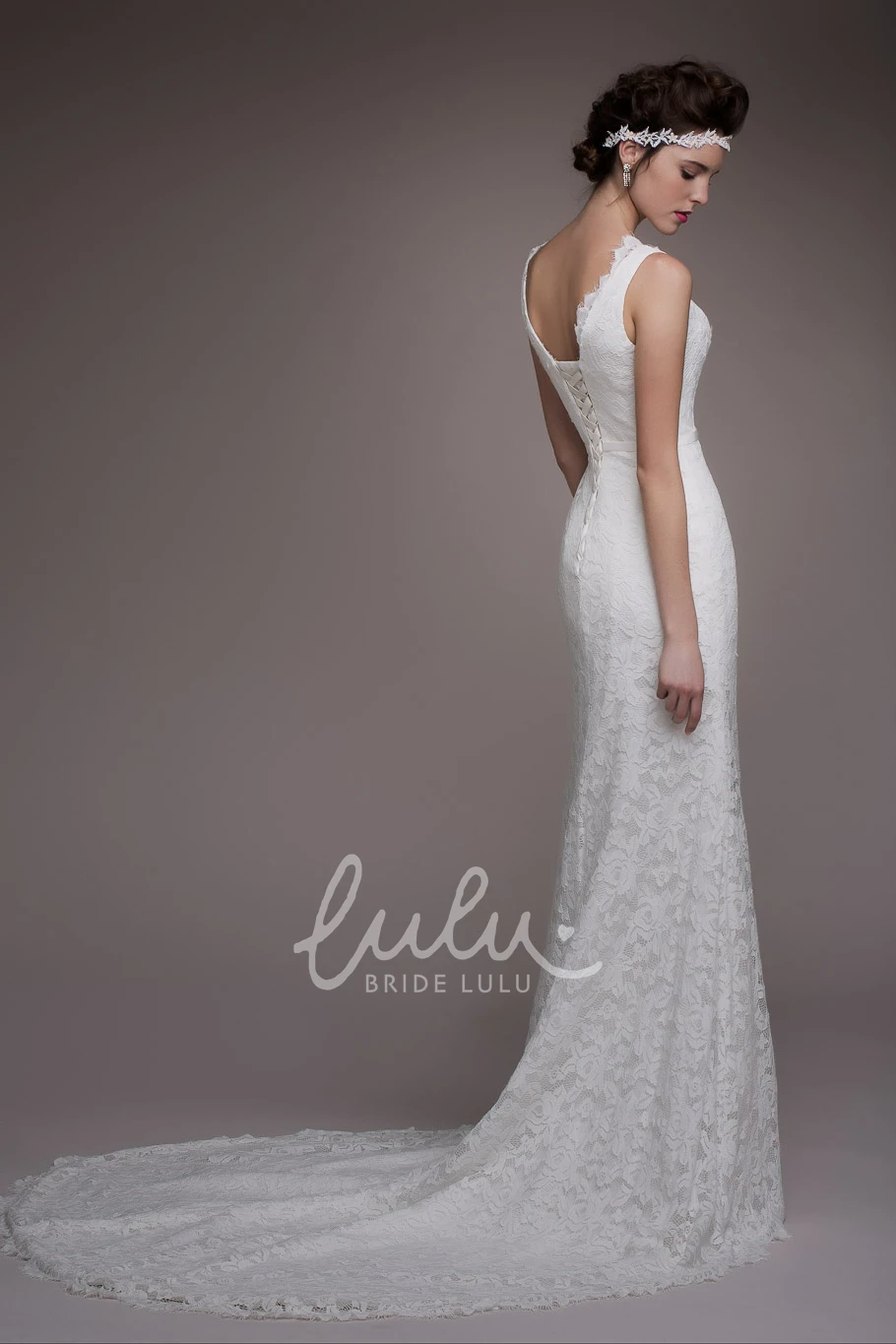 Sleeveless Court Train Lace Bridal Gown Graceful
