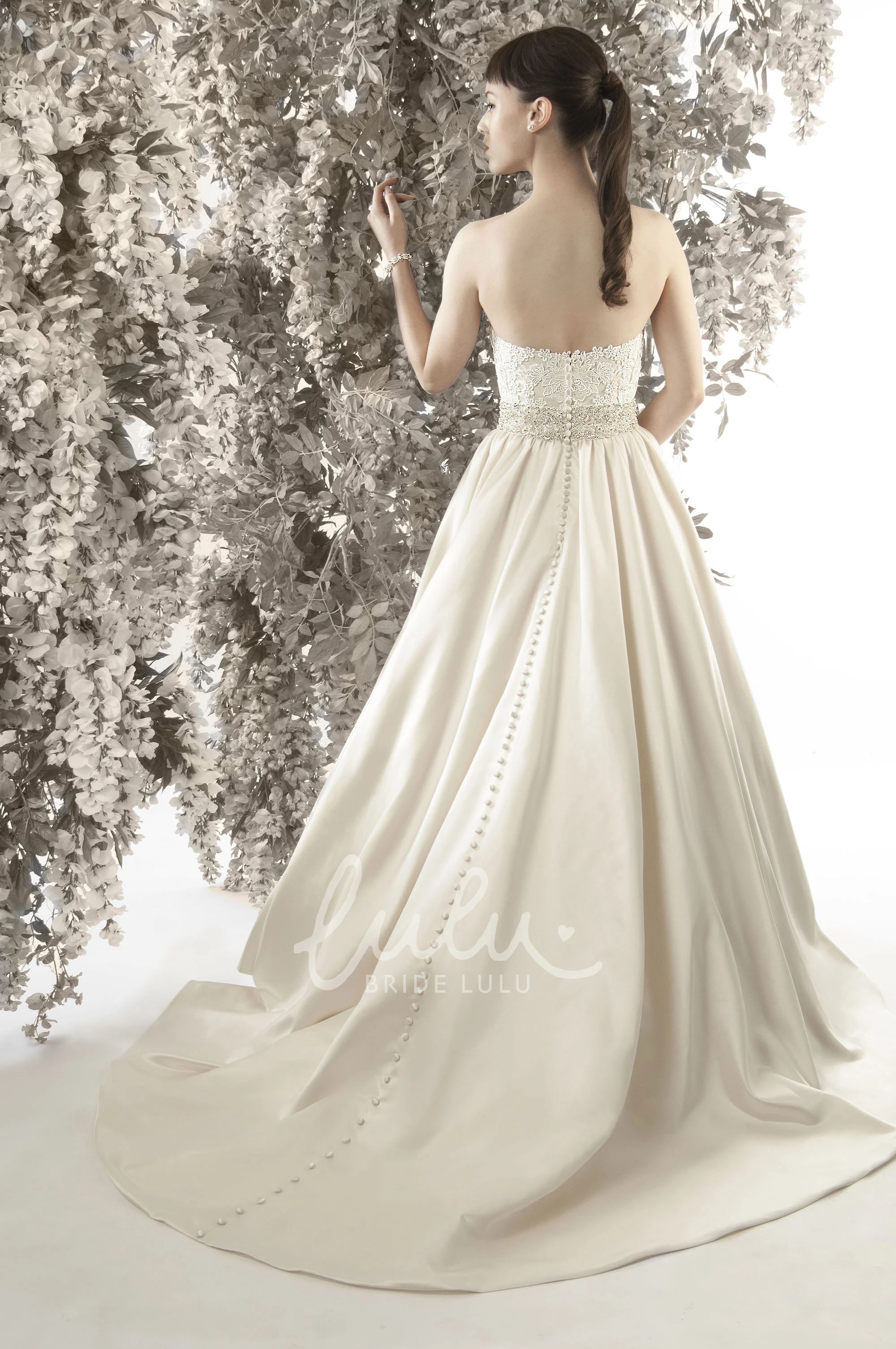 Appliqued Sweetheart Satin A-Line Wedding Dress Sleeveless