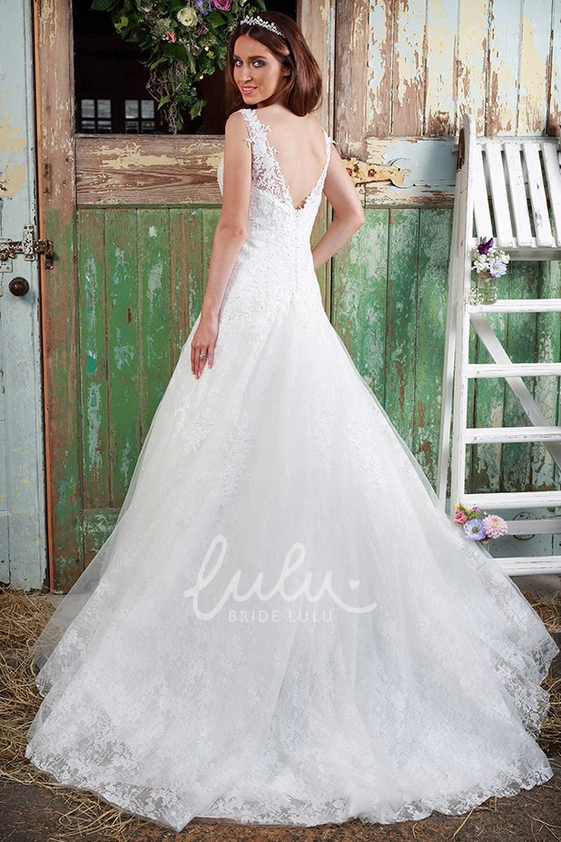 Appliqued Lace Sleeveless Winter Wedding Dress with V-Neck and Floor-Length