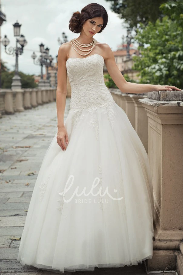Strapless Tulle&Lace Ball Gown Wedding Dress with Appliques Elegant Bridal Gown