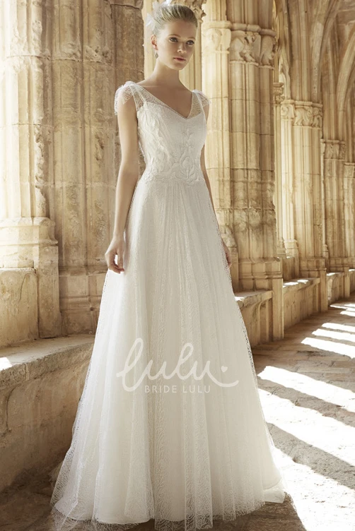 Lace Maxi A-Line Tulle Wedding Dress with V-Neck and Appliques