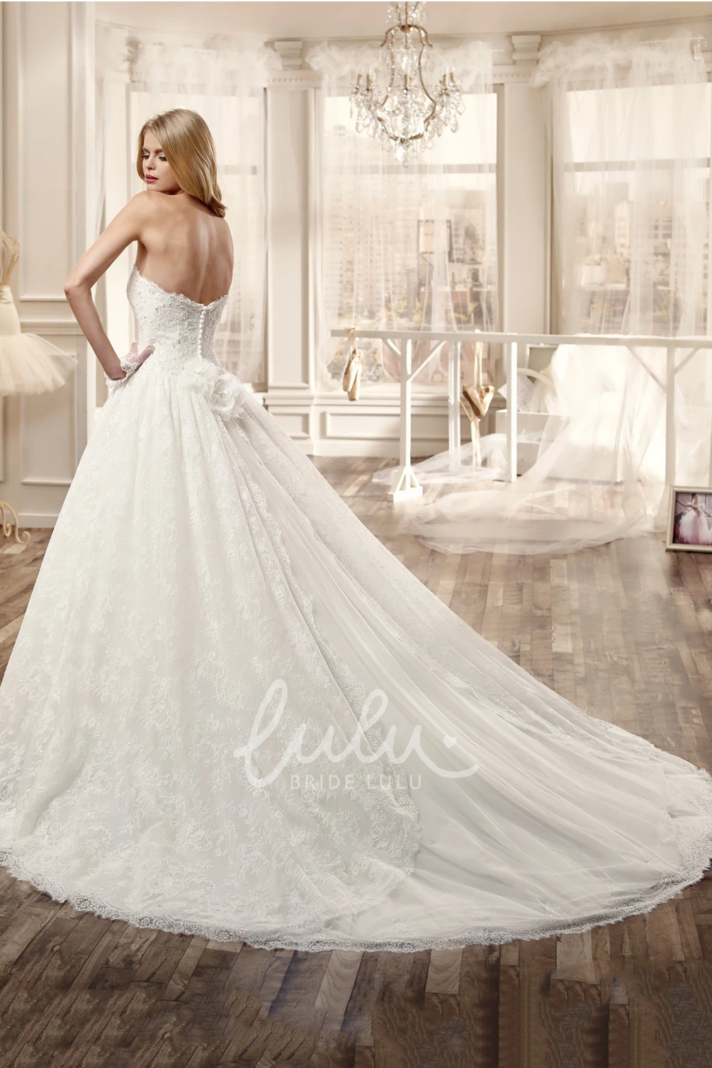 A-Line Pleated Skirt Beaded Wedding Dress Strapless Style