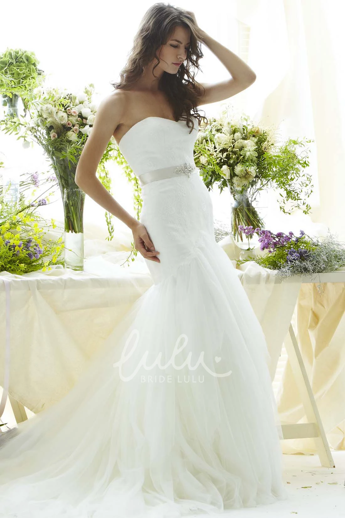 Strapless Ruffled Tulle Wedding Dress with Backless Style Mermaid Cut