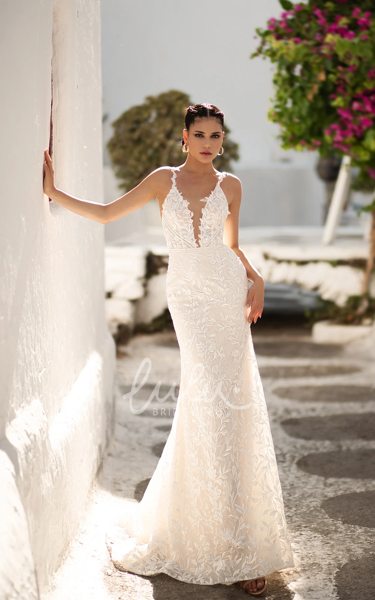 Sexy Backless Mermaid Plunging Neckline Lace Wedding Dress with Cathedral Train