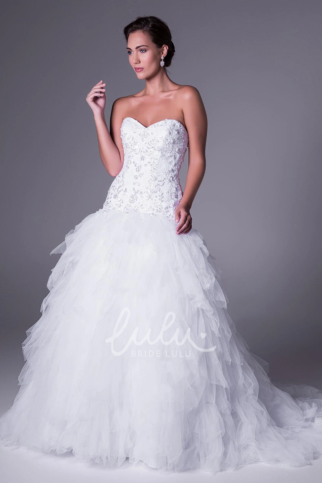 Cascading-Ruffle Sweetheart Tulle Wedding Dress with Beading Ball Gown Wedding Dress