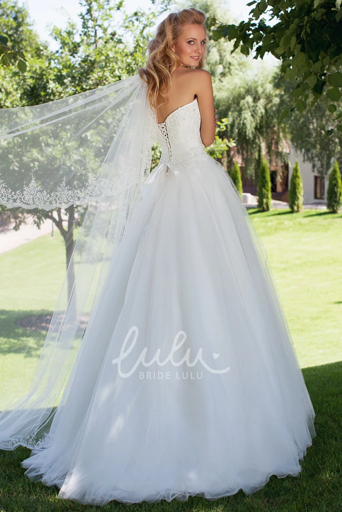 Sleeveless Tulle Wedding Dress with Sweetheart Neckline Maxi Ball Gown