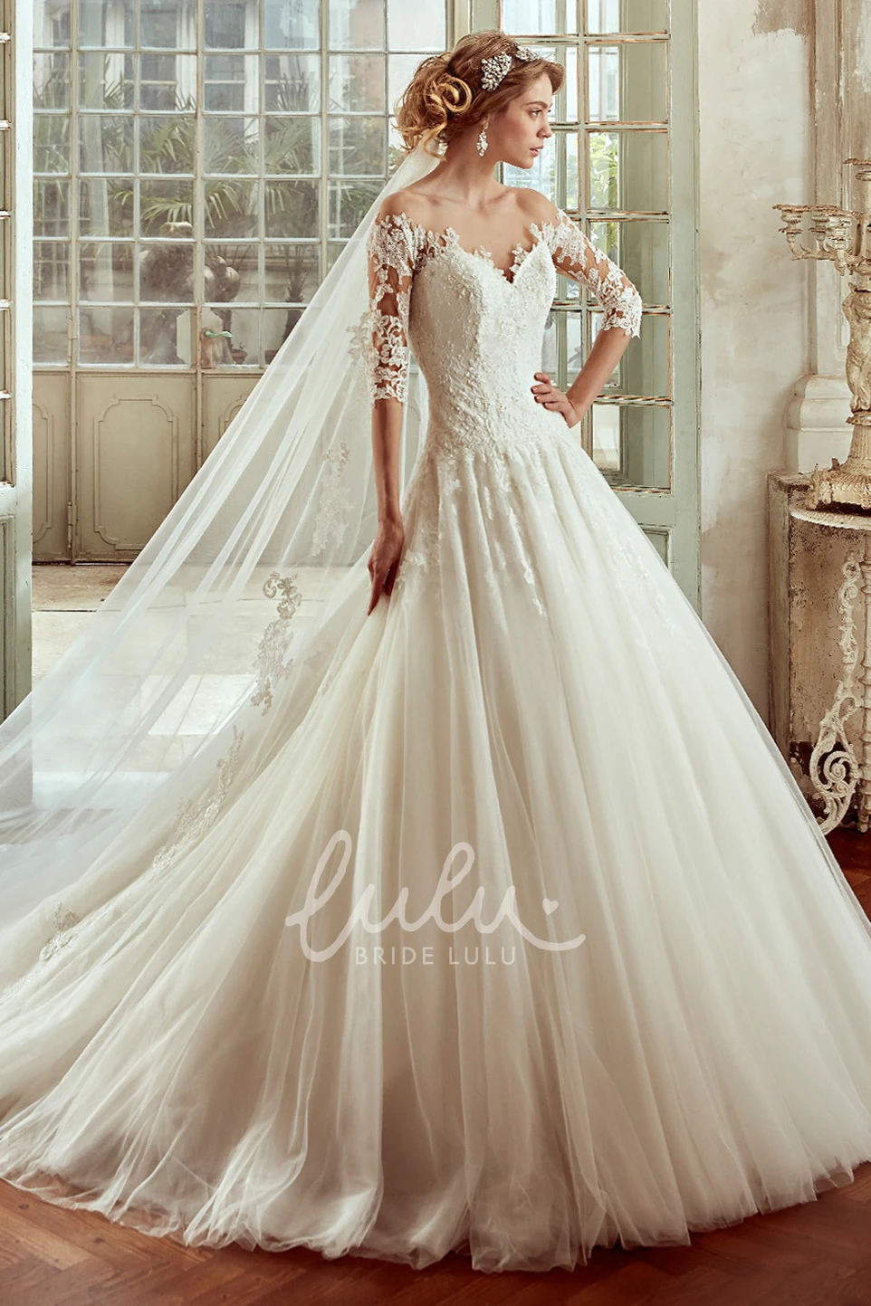 Half Sleeve Sweetheart Tulle Wedding Dress with Pleats and Embellishments