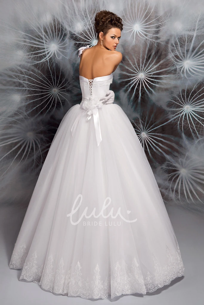 Off-The-Shoulder Appliqued Tulle A-Line Wedding Dress with Short Sleeves