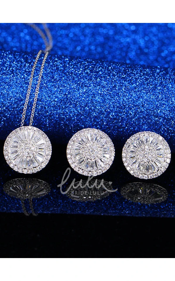 Elegant Circular Shaped Rhinestone Necklace and Earrings Jewelry Set