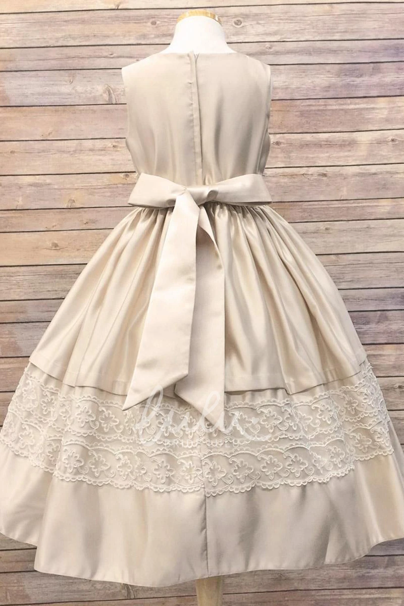 Tulle&Lace Flower Girl Dress with Sequins Tea-Length