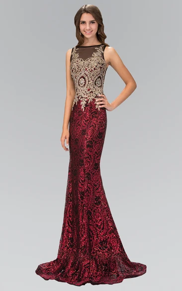 Sleeveless Sheath Sequins Illusion Dress with Beading Bateau Neckline