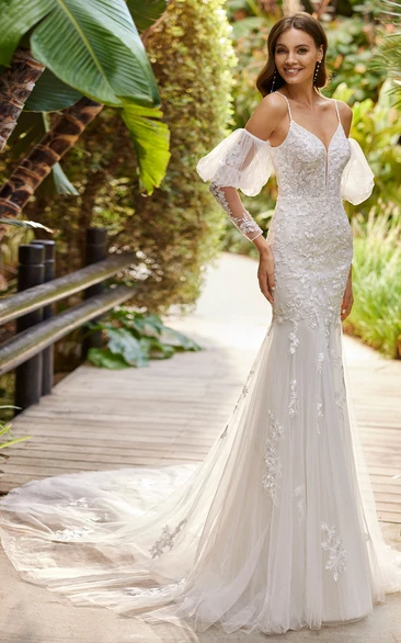 Mermaid Tulle Deep-V Back Wedding Dress Sexy & Romantic Bridal Gown Spaghetti Straps