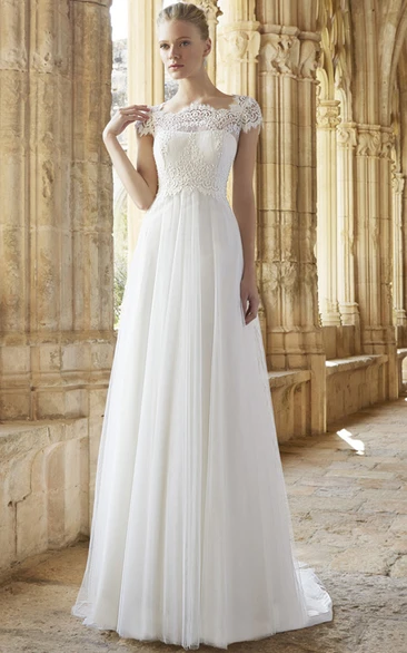 A-Line Lace Tulle Wedding Dress Cap Sleeve Empire Bateau Neck