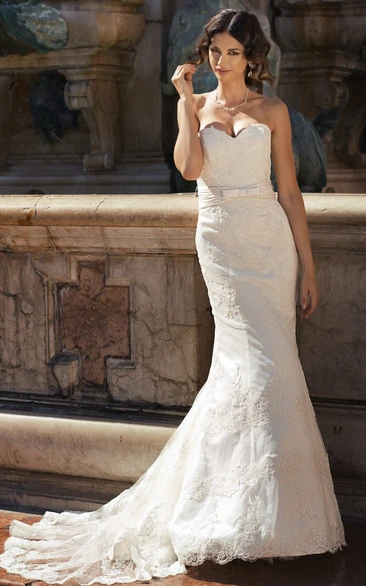 Sleeveless Mermaid Wedding Dress Sweetheart Appliqued Lace&Tulle Floor-Length