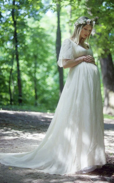 Court Train A-Line Maternity Wedding Dress with Short Sleeves