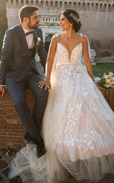 Modern Spaghetti Wedding Dress with Appliques A Line Lace and Tulle