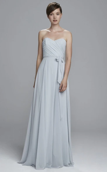 A-Line Sweetheart Chiffon Bridesmaid Dress with Ruched Bodice Bow and Floor-Length Hem