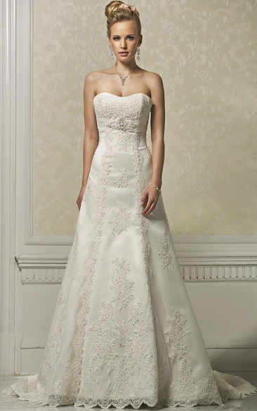 Plus Size Satin Wedding Dress with Pick Up and Appliques Strapless