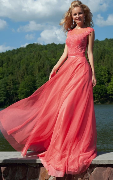 Scoop-Neck Floor-Length Prom Dress Appliqued & Elegant