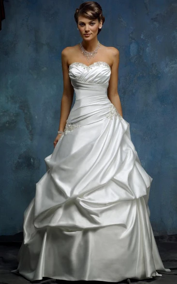 Satin Pick-Up Sweetheart Ball Gown Wedding Dress with Criss Cross and Beading Classic Wedding Dress