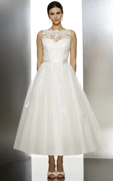 Jewel Neck Sleeveless Tea-Length Tulle A-Line Wedding Dress Simple Bridal Gown