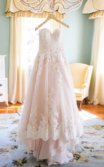 Lace Sweetheart Ball Gown Wedding Dress with Tulle Skirt