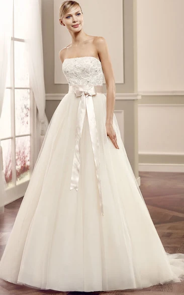 A-Line Tulle Strapless Wedding Dress with Jewellery