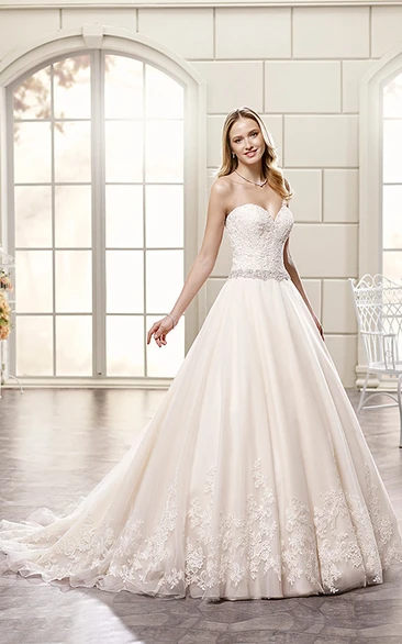 Jeweled Tulle & Lace Wedding Dress Sweetheart Ball Gown